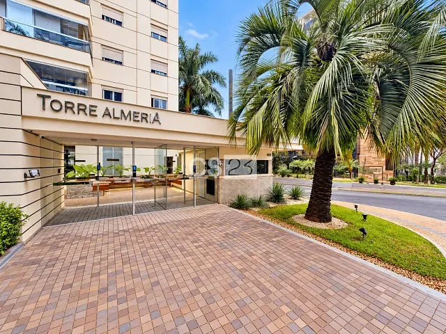 Apartamento com 197m² 3 quartos e 4 banheiros, à venda, no bairro Palhano em Londrina