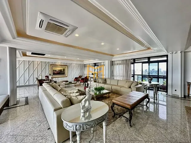 Apartamento com 512m² 4 quartos e 5 banheiros, à venda, no bairro Campina em Belém