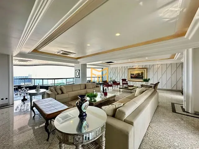 Apartamento com 512m² 4 quartos e 5 banheiros, à venda, no bairro Campina em Belém