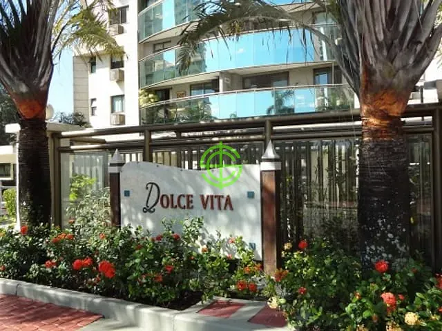 Apartamento com 107m² 3 quartos e 3 banheiros, à venda ou para alugar, no bairro Barra da Tijuca em Rio de Janeiro