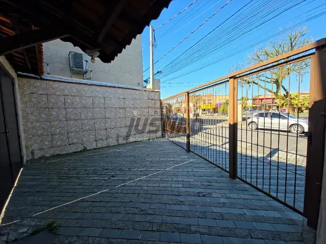 Apartamento com 62m² 2 quartos e 1 banheiro, para alugar, no bairro Belas Artes em Itanhaém