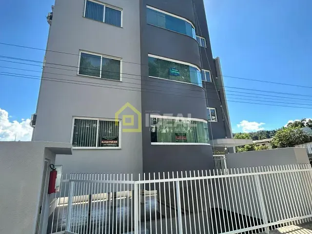Apartamento 2 quartos e 2 banheiros, à venda, no bairro Centro em Piratuba