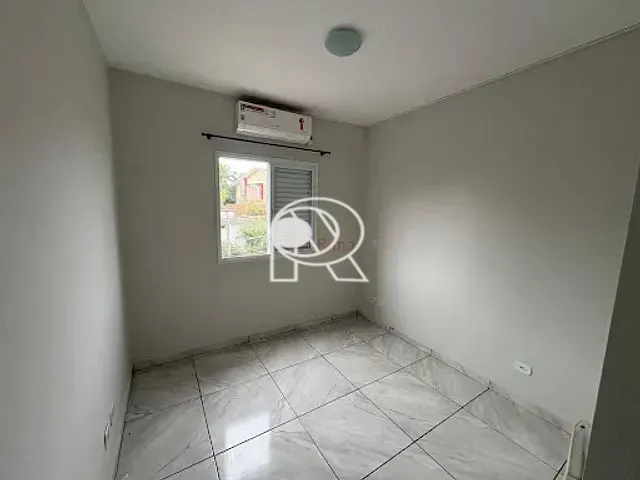 Apartamento 2 quartos e 1 banheiro, para alugar, no bairro Vila Alvorada em Registro