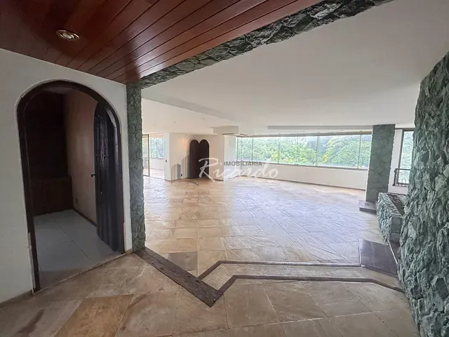 Apartamento 4 quartos e 6 banheiros, à venda, no bairro Setor Oeste em Goiânia