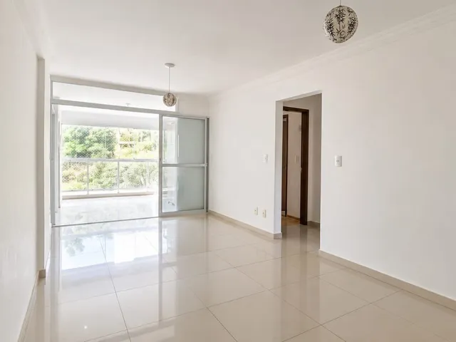 Apartamento 2 quartos e 2 banheiros, para alugar, no bairro Granbery em Juiz de Fora