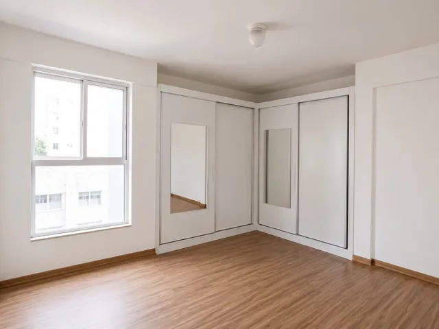 Apartamento 2 quartos e 2 banheiros, para alugar, no bairro Granbery em Juiz de Fora