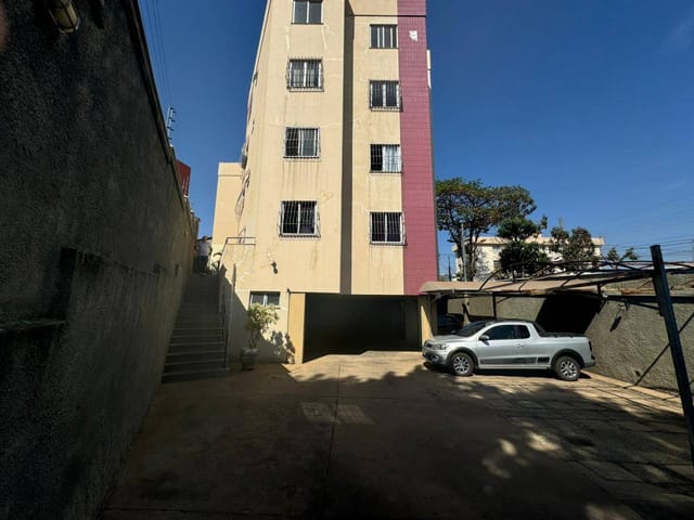 Apartamento 2 quartos e 1 banheiro, à venda, no bairro Salgado Filho em Belo Horizonte