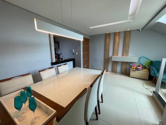 Apartamento 2 quartos e 1 banheiro, para alugar, no bairro Cabral em Contagem