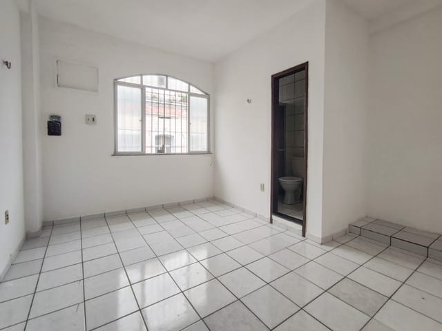 Apartamento 1 quarto e 1 banheiro, para alugar, no bairro CIDADE VELHA em Belém