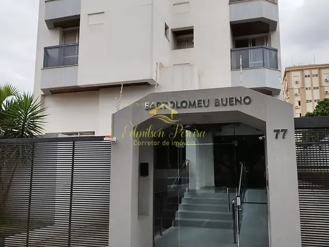 Apartamento com 94m² 3 quartos e 2 banheiros, à venda, no bairro Vila Ipiranga em Londrina