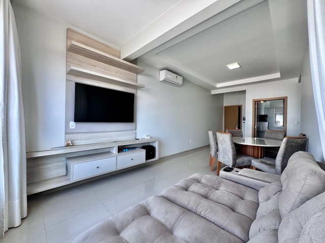 Apartamento com 98m² 3 quartos e 2 banheiros, à venda, no bairro Centro em Nova Mutum