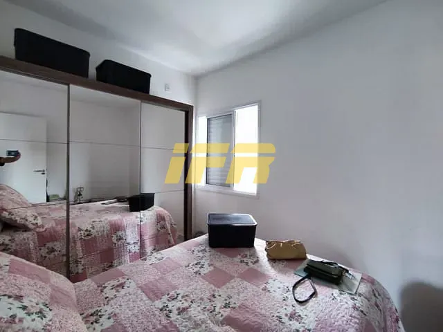 Apartamento 2 quartos e 2 banheiros, à venda, no bairro Centro em Taubaté