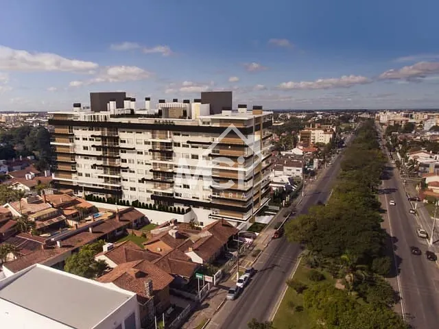 Apartamento com 110m² 3 quartos e 2 banheiros, à venda, no bairro Três Vendas em Pelotas
