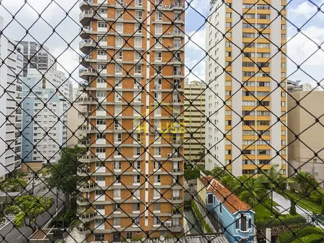 Apartamento com 220m² 3 quartos e 2 banheiros, à venda, no bairro Santa Cecília em São Paulo