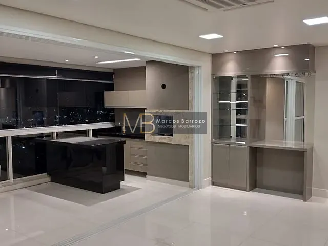 Apartamento 3 quartos e 5 banheiros, à venda ou para alugar, no bairro Gleba Fazenda Palhano em Londrina
