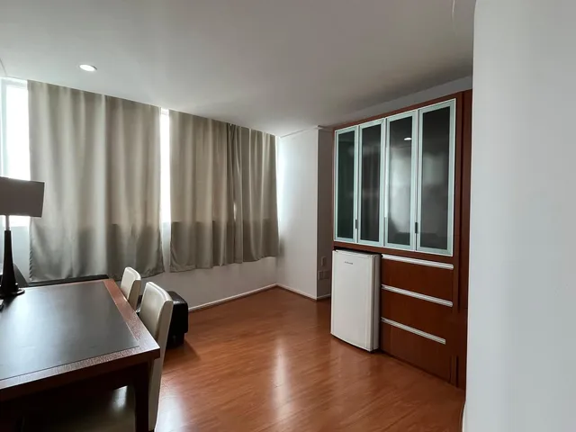 Apartamento com 59m² 1 quarto e 1 banheiro, para alugar, no bairro Centro em Londrina
