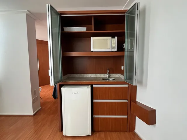 Apartamento com 59m² 1 quarto e 1 banheiro, para alugar, no bairro Centro em Londrina