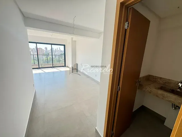 Apartamento 3 quartos e 4 banheiros, à venda, no bairro Setor Oeste em Goiânia