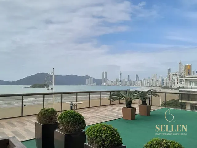 Apartamento 3 quartos e 4 banheiros, à venda, no bairro Centro em Balneário Camboriú