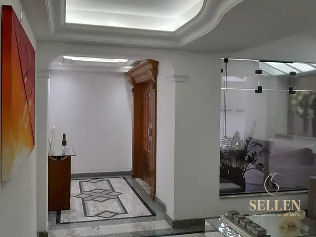 Apartamento 3 quartos e 4 banheiros, à venda, no bairro Centro em Balneário Camboriú