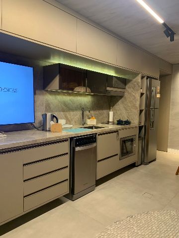 Apartamento com 95m² 2 quartos e 1 banheiro, para alugar, no bairro Vila Olímpia em São Paulo