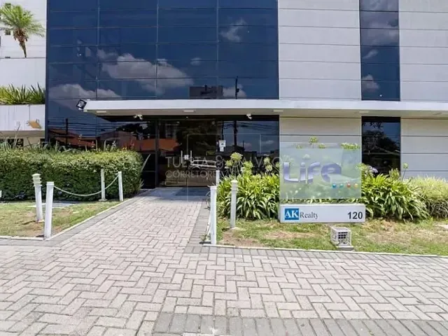 Apartamento com 60m² 2 quartos e 2 banheiros, à venda, no bairro Capão Raso em Curitiba