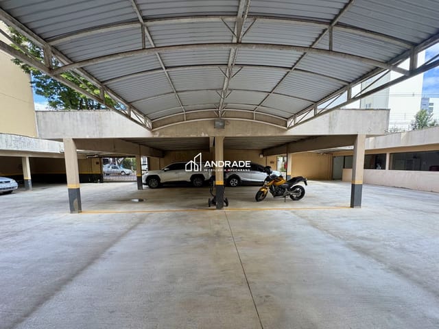 Apartamento com 97m² 3 quartos e 2 banheiros, à venda, no bairro Centro em Apucarana