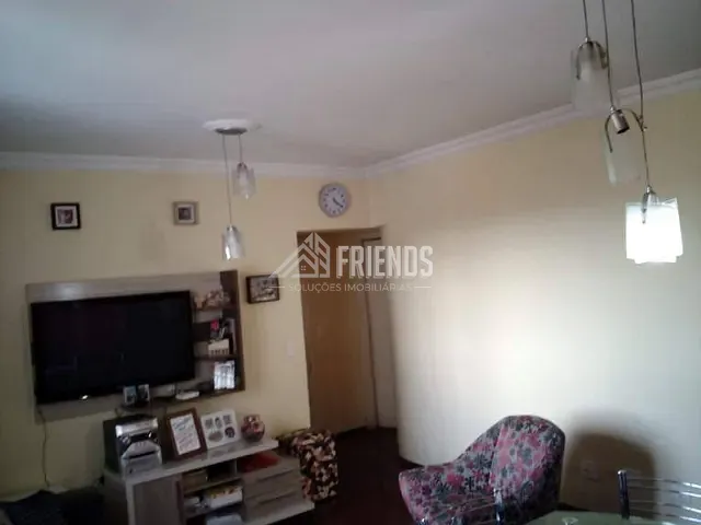 Apartamento com 68m² 3 quartos e 1 banheiro, à venda, no bairro Vila Santana em São Paulo