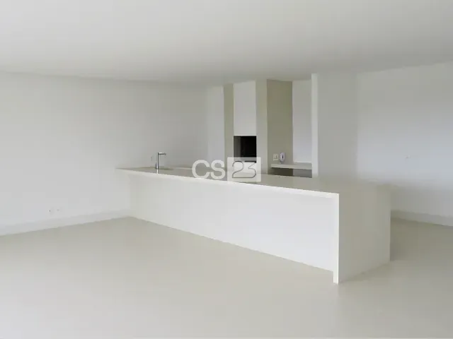 Apartamento com 667m² 4 quartos e 6 banheiros, à venda, no bairro Bela Suiça em Londrina