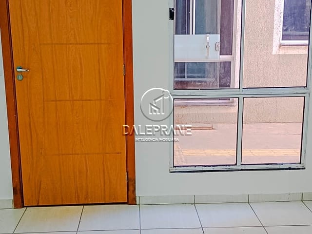Apartamento 2 quartos e 1 banheiro, à venda, no bairro Mansões Pôr do Sol em Águas Lindas de Goiás