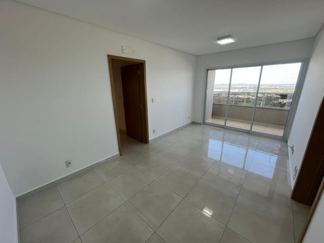 Apartamento com 91m² 3 quartos e 1 banheiro, para alugar, no bairro Jardim Goiás em Goiânia