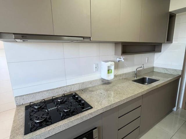 Apartamento com 91m² 3 quartos e 1 banheiro, para alugar, no bairro Jardim Goiás em Goiânia