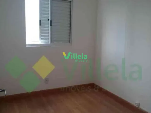 Apartamento 2 quartos e 1 banheiro, à venda, no bairro Vila São Carlos em Itaquaquecetuba