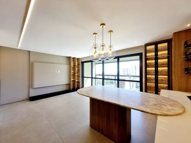 Apartamento com 196m² 2 quartos e 3 banheiros, para alugar, no bairro Santa Rosa em Londrina