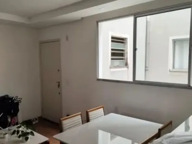 Apartamento 2 quartos e 1 banheiro, à venda, no bairro Santos Dumont em Juiz de Fora