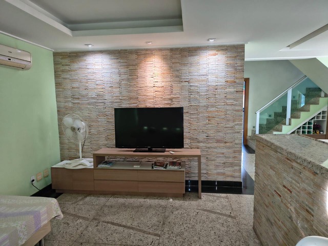 Apartamento 4 quartos e 2 banheiros, para alugar, no bairro Castelo em Belo Horizonte