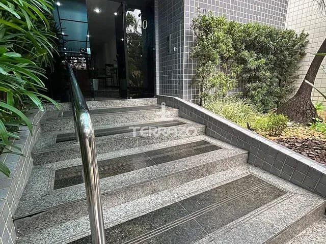 Apartamento com 211m² 4 quartos e 3 banheiros, à venda, no bairro Aterrado em Volta Redonda