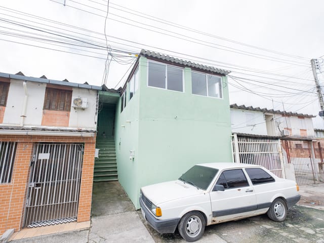 Apartamento com 39m² 1 quarto e 1 banheiro, à venda ou para alugar, no bairro Três Vendas em Pelotas