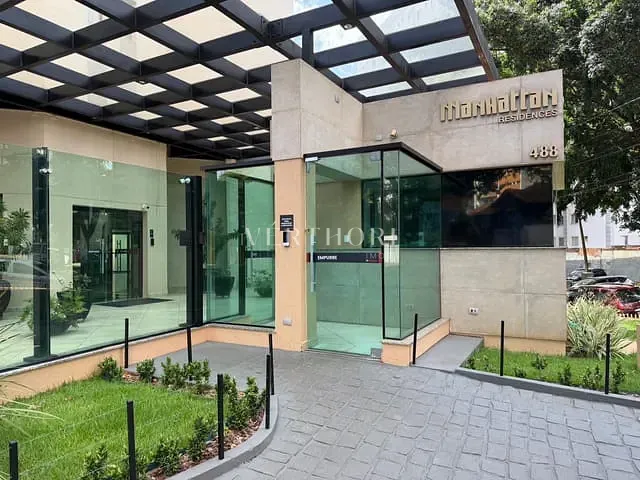 Apartamento com 262m² 4 quartos e 5 banheiros, à venda ou para alugar, no bairro Centro em Londrina