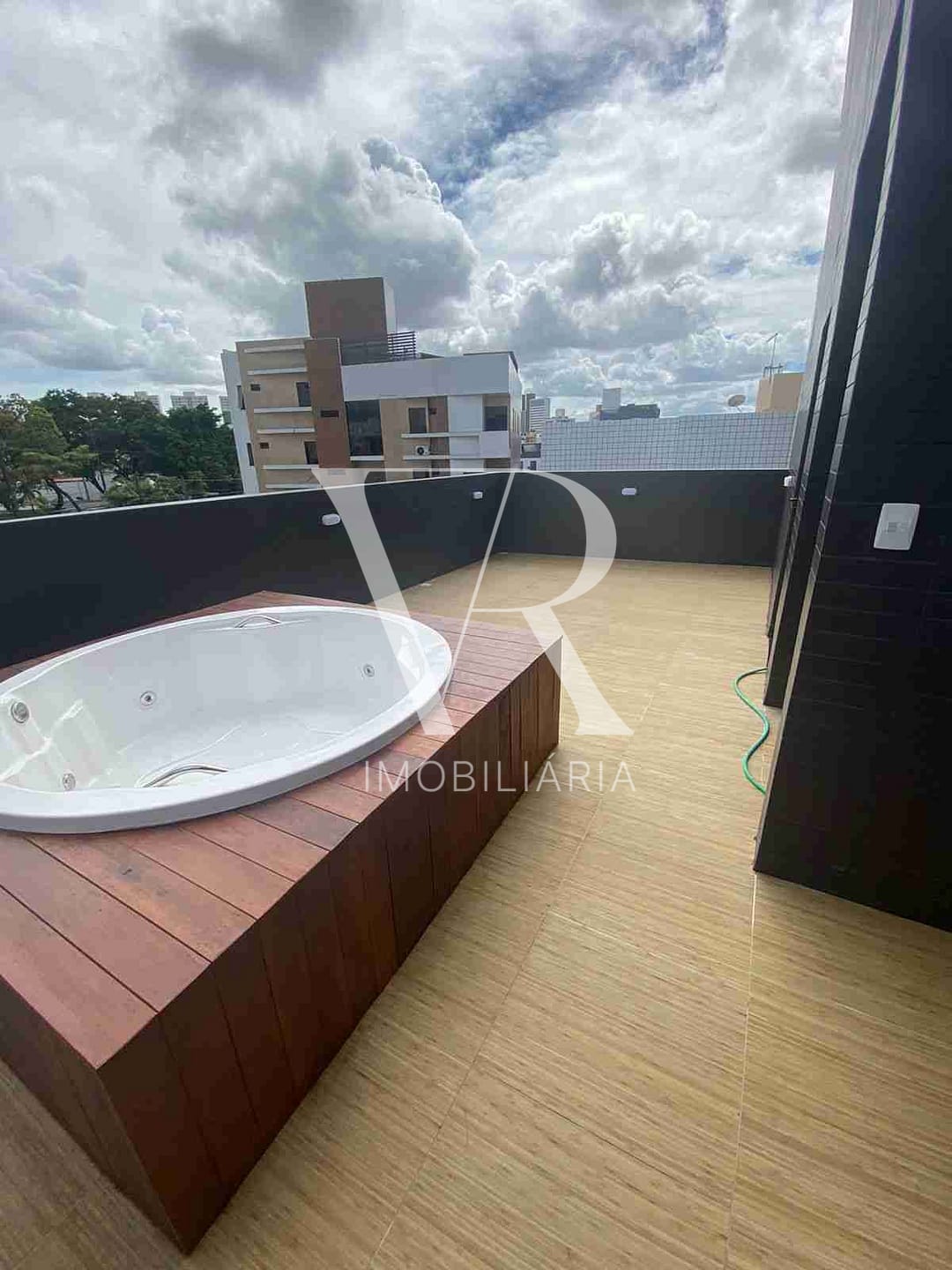 Cobertura à venda com 3 quartos, 52m² - Foto 3