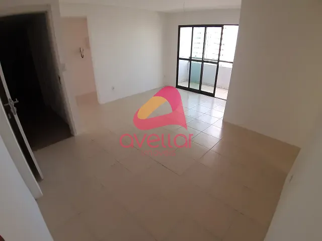 Apartamento 2 quartos e 2 banheiros, à venda, no bairro Madalena em Recife