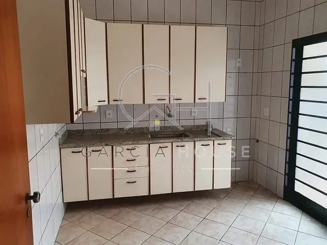Apartamento com 172m² 3 quartos e 1 banheiro, à venda, no bairro Jardim Paulistano em Rua Dom Luiz do Amaral Mousinho
