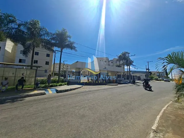 Apartamento 3 quartos e 1 banheiro, para alugar, no bairro Candeias em Vitória da Conquista