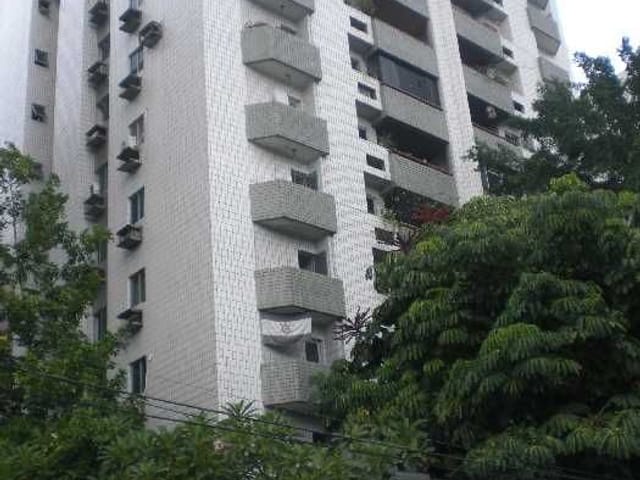 Foto do Apartamento - Apartamento com 3 dormitórios para alugar, 150 m² - Boa Viagem - Recife/PE | Ivale