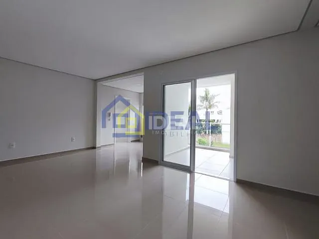 Apartamento 3 quartos e 2 banheiros, à venda, no bairro Parque de Exposições em Concórdia