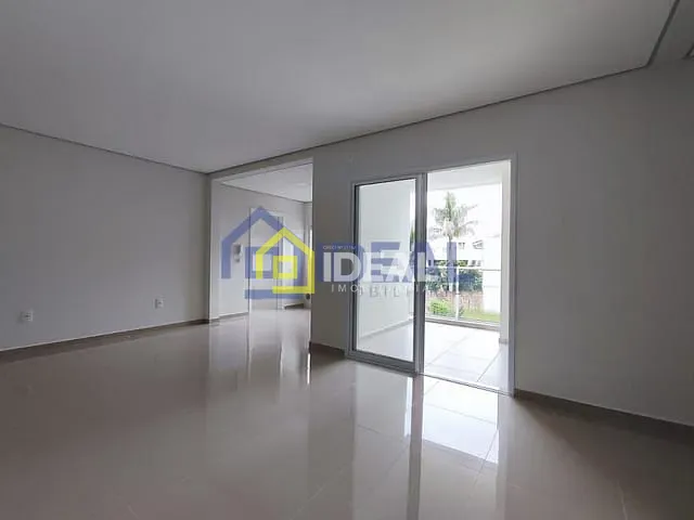 Apartamento 3 quartos e 2 banheiros, à venda, no bairro Parque de Exposições em Concórdia