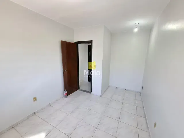 Apartamento 2 quartos e 1 banheiro, para alugar, no bairro Santa Maria em Brasília