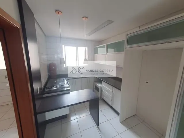 Apartamento 3 quartos e 3 banheiros, à venda, no bairro Jardim Londrilar em Londrina