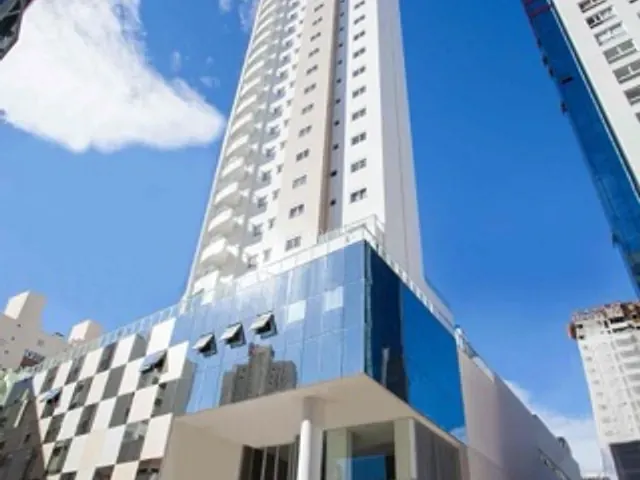 Apartamento 3 quartos e 4 banheiros, à venda, no bairro Centro em Balneário Camboriú