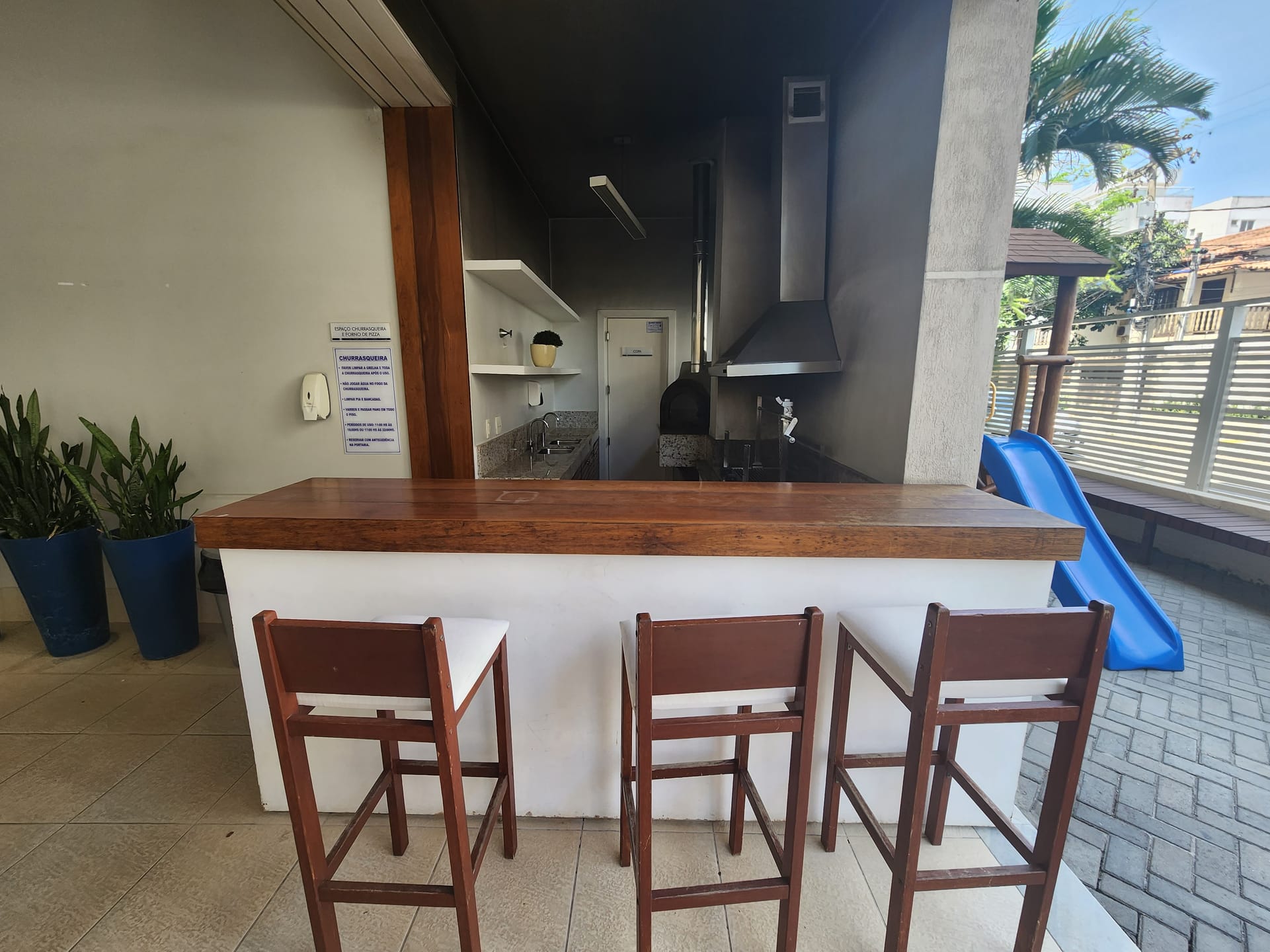 Apartamento para alugar com 2 quartos, 80m² - Foto 35